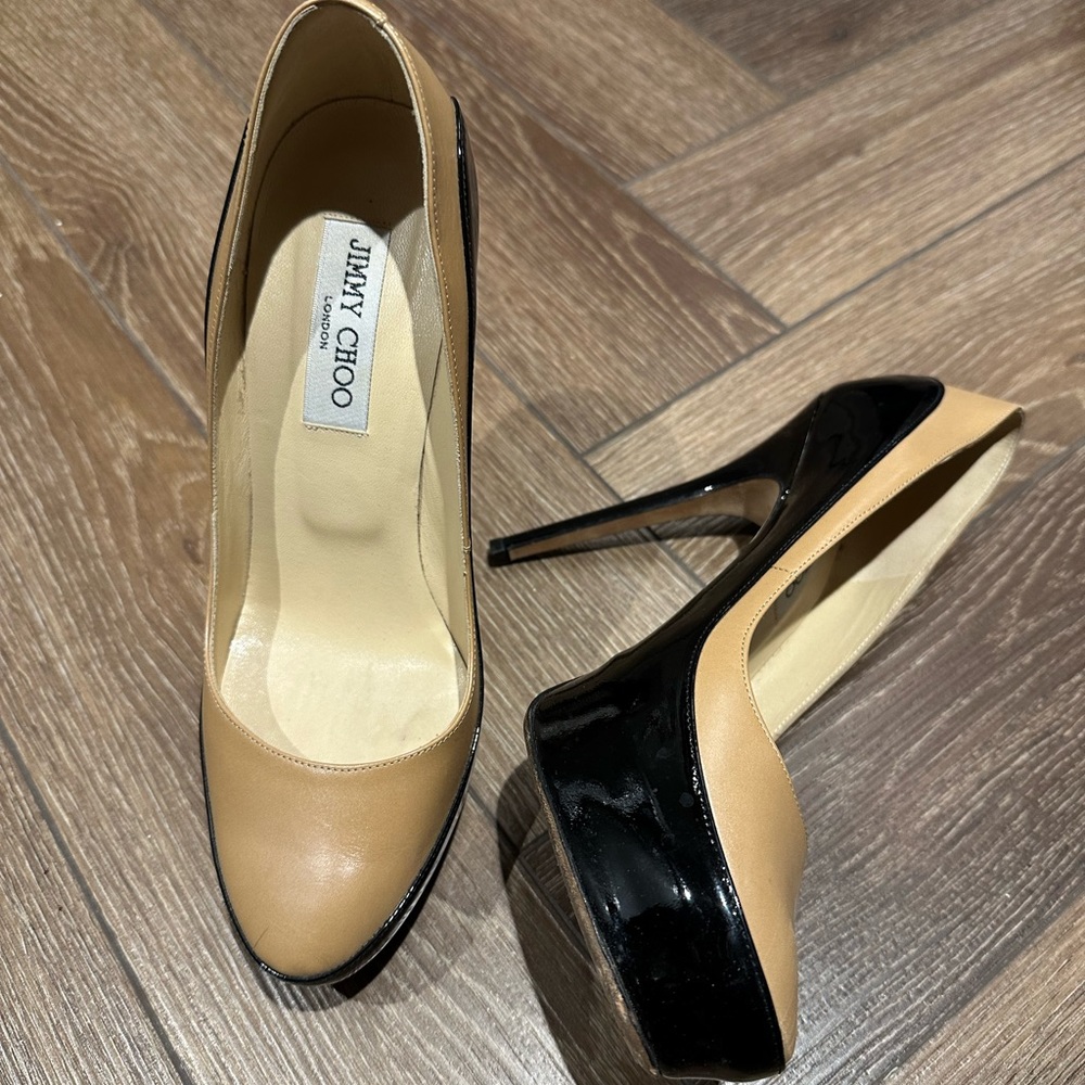 Jimmy Choo Size 9 Mary Jane Pumps
